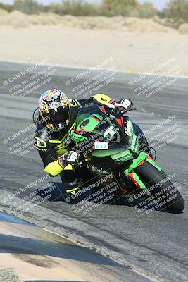 media/Dec-04-2025-Racers Edge (Thu) [[5ebc9f124d]]/3-B Group/7-Session 4 (Turn 10 Inside)/